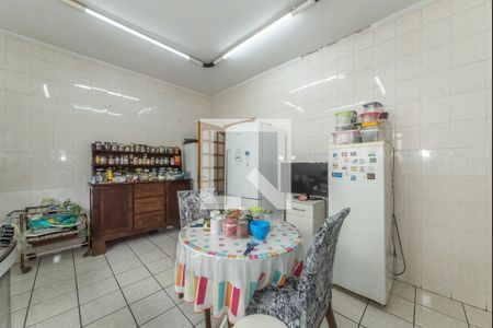 Casa à venda com 240m², 3 quartos e 3 vagasCozinha