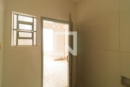 Casa à venda com 100m², 3 quartos e 1 vagaBanheiro 2