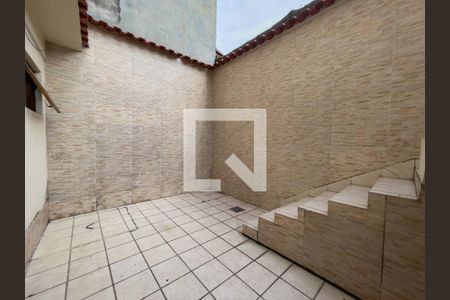 Casa à venda com 323m², 5 quartos e 4 vagas Casa à venda com 323m², 5 quartos e 4 vagasEdícula