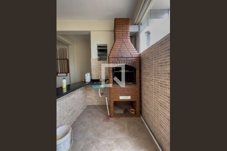 Casa à venda com 323m², 5 quartos e 4 vagas Casa à venda com 323m², 5 quartos e 4 vagasChurrasqueira