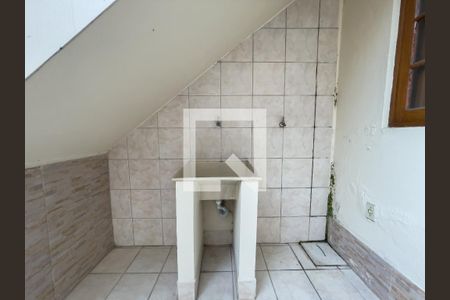 Casa à venda com 323m², 5 quartos e 4 vagas Casa à venda com 323m², 5 quartos e 4 vagasEdícula