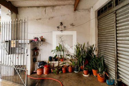 Casa à venda com 150m², 3 quartos e 4 vagas Casa à venda com 150m², 3 quartos e 4 vagasGaragem