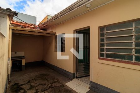 Casa à venda com 150m², 3 quartos e 4 vagas Casa à venda com 150m², 3 quartos e 4 vagasÁrea Externa