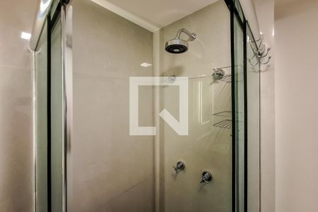 Banheiro de apartamento para alugar com 1 quarto, 25m² em Vila Mariana, São Paulo