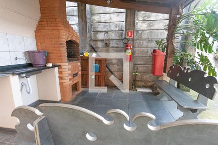 Apartamento para alugar com 57m², 3 quartos e 1 vagaÁrea comum