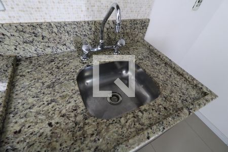 Apartamento à venda com 46m², 2 quartos e 1 vagaCozinha - Pia