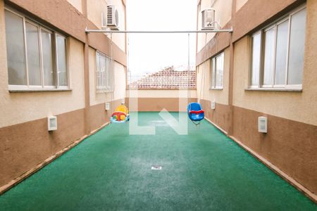 Apartamento para alugar com 50m², 2 quartos e sem vagaÁrea comum - Playground