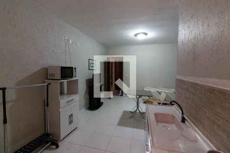 Studio para alugar com 28m², 1 quarto e 1 vaga Studio para alugar com 28m², 1 quarto e 1 vagaStudio