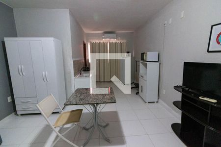 Studio para alugar com 28m², 1 quarto e 1 vaga Studio para alugar com 28m², 1 quarto e 1 vagaStudio