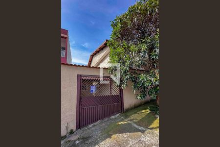 Casa à venda com 165m², 3 quartos e 2 vagasFachada