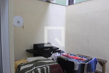 Casa à venda com 260m², 4 quartos e 4 vagasQuintal