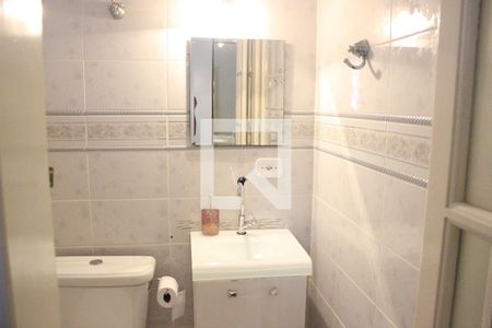 Casa à venda com 260m², 4 quartos e 4 vagasBanheiro da Suíte 3