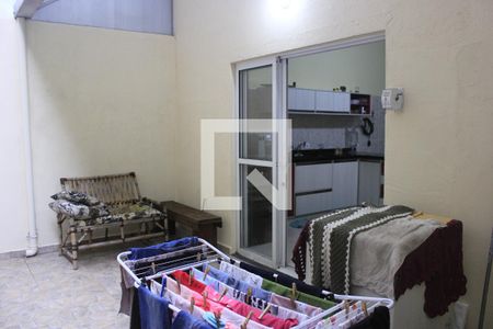 Casa à venda com 260m², 4 quartos e 4 vagasQuintal