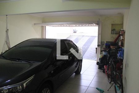 Casa à venda com 260m², 4 quartos e 4 vagasGaragem