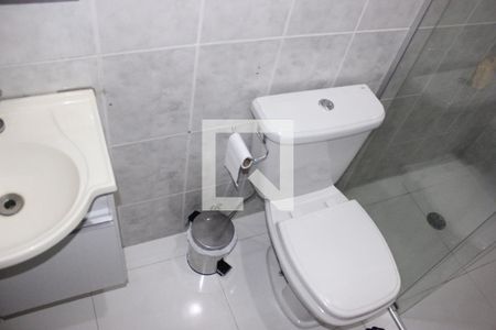 Casa à venda com 260m², 4 quartos e 4 vagasBanheiro da Suíte 2