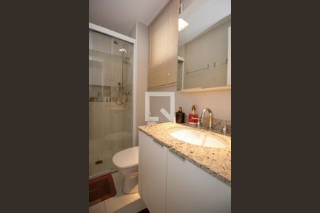 Apartamento à venda com 106m², 3 quartos e 2 vagasBanheiro da Suíte 2