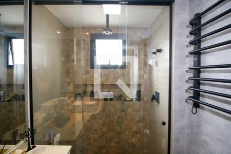 Apartamento à venda com 106m², 3 quartos e 2 vagasBanheiro da Suíte 1