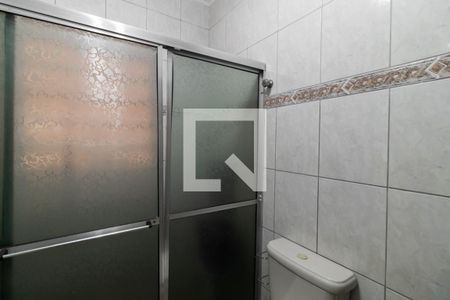 Casa à venda com 250m², 3 quartos e 2 vagas Casa à venda com 250m², 3 quartos e 2 vagasBanheiro de serviço