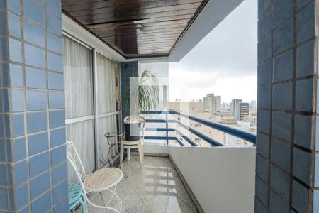 Apartamento para alugar com 160m², 4 quartos e 4 vagas Apartamento para alugar com 160m², 4 quartos e 4 vagasSacada