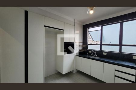 Apartamento para alugar com 189m², 3 quartos e 2 vagas Apartamento para alugar com 189m², 3 quartos e 2 vagasDetalhe da cozinha
