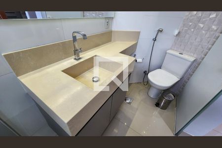 Apartamento para alugar com 189m², 3 quartos e 2 vagas Apartamento para alugar com 189m², 3 quartos e 2 vagasBanheiro da Suíte