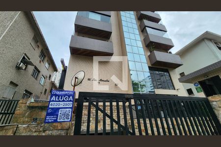 Apartamento para alugar com 189m², 3 quartos e 2 vagas Apartamento para alugar com 189m², 3 quartos e 2 vagasFachada