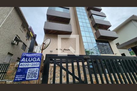 Apartamento para alugar com 189m², 3 quartos e 2 vagas Apartamento para alugar com 189m², 3 quartos e 2 vagasFachada