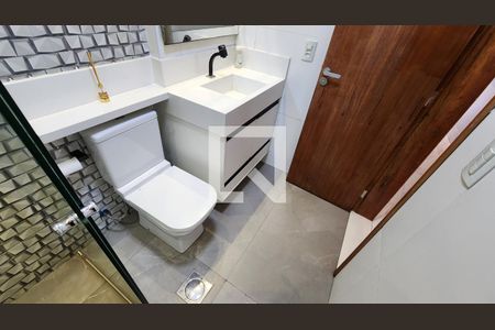Apartamento para alugar com 189m², 3 quartos e 2 vagas Apartamento para alugar com 189m², 3 quartos e 2 vagasBanheiro