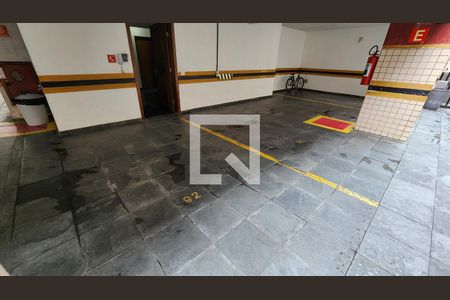Garagem de apartamento para alugar com 3 quartos, 189m² em Ponta da Praia, Santos