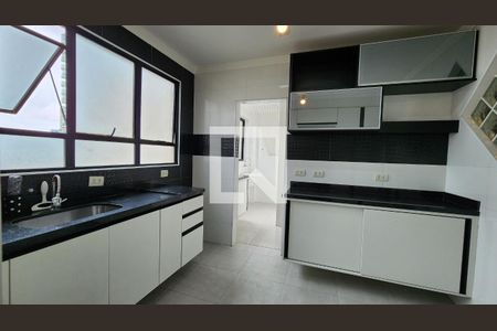 Apartamento para alugar com 189m², 3 quartos e 2 vagas Apartamento para alugar com 189m², 3 quartos e 2 vagasCozinha - Armários