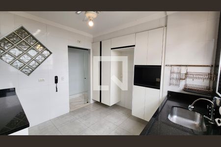 Apartamento para alugar com 189m², 3 quartos e 2 vagas Apartamento para alugar com 189m², 3 quartos e 2 vagasCozinha