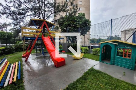 Apartamento à venda com 53m², 2 quartos e 1 vaga Apartamento à venda com 53m², 2 quartos e 1 vagaÁrea comum - Playground