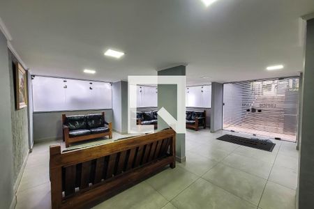 Apartamento à venda com 53m², 2 quartos e 1 vaga Apartamento à venda com 53m², 2 quartos e 1 vagaÁrea comum - Entrada