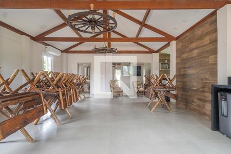 Casa de condomínio à venda com 188m², 3 quartos e 2 vagasÁrea comum - Salão de festas