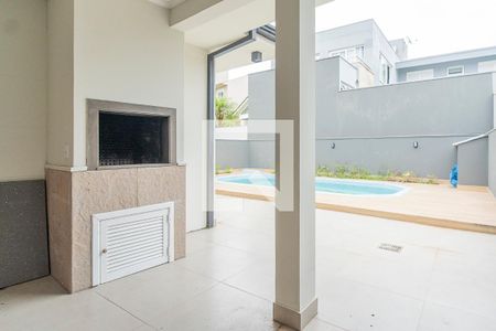 Casa de condomínio à venda com 188m², 3 quartos e 2 vagasChurrasqueira