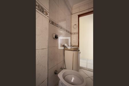 Apartamento à venda com 68m², 3 quartos e 1 vaga Apartamento à venda com 68m², 3 quartos e 1 vagaBanheiro