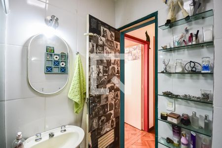 Apartamento à venda com 67m², 2 quartos e sem vagaBanheiro