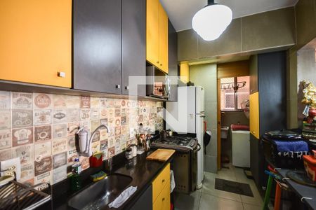 Apartamento à venda com 67m², 2 quartos e sem vagaCozinha e Área de Serviço