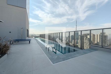 Studio para alugar com 22m², 1 quarto e sem vaga Studio para alugar com 22m², 1 quarto e sem vagaÁrea comum - Piscina