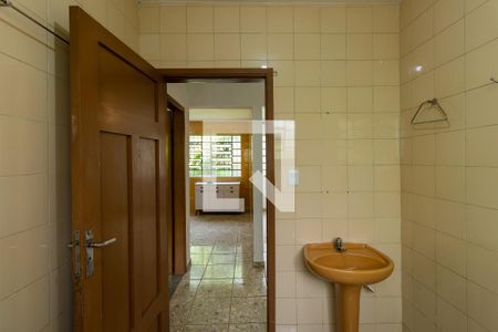 Casa para alugar com 207m², 2 quartos e 3 vagasBanheiro Social