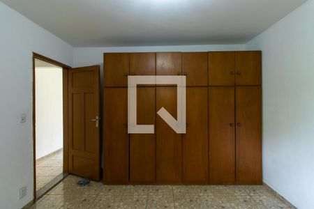 Casa para alugar com 207m², 2 quartos e 3 vagasQuarto 2