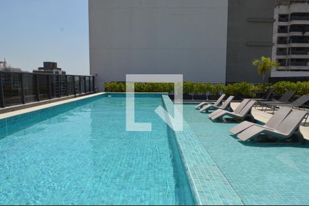 Apartamento para alugar com 32m², 1 quarto e sem vagaPiscina