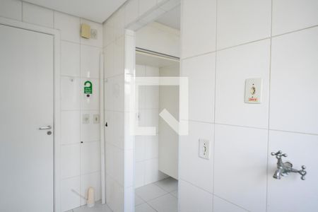 Apartamento à venda com 83m², 2 quartos e 2 vagasÁrea de Serviço