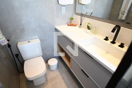 Apartamento à venda com 217m², 3 quartos e 3 vagasBanheiro 2