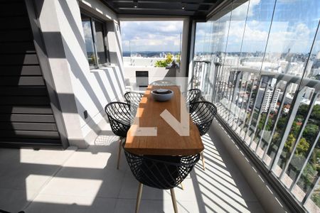 Apartamento à venda com 217m², 3 quartos e 3 vagasVaranda Gourmet