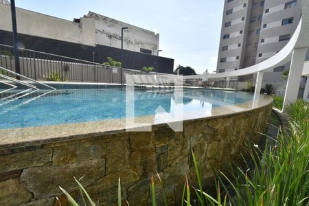 Apartamento à venda com 217m², 3 quartos e 3 vagasÁrea comum - Piscina