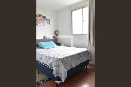 Quarto 1 de apartamento para alugar com 2 quartos, 46m² em Fanny, Curitiba