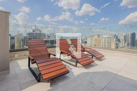 Studio à venda com 26m², 1 quarto e sem vagaPiscina