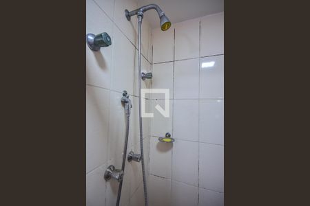 Apartamento à venda com 89m², 3 quartos e 2 vagasChuveiro do Banheiro