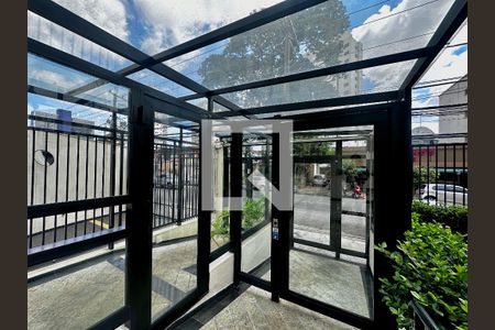 Apartamento para alugar com 60m², 2 quartos e 2 vagasEntrada